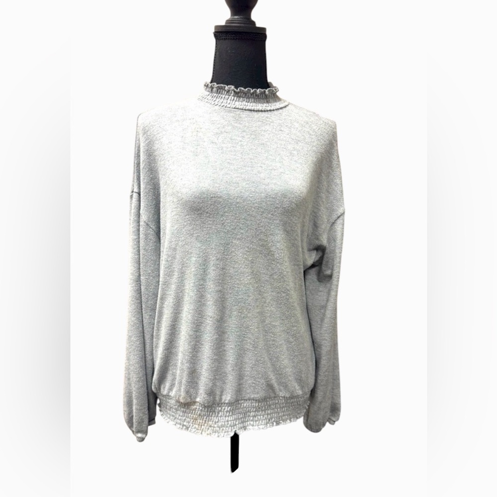 A New Day Gray Ruffled neck and elastic waist Fashionable Gray Sweater Size Lg